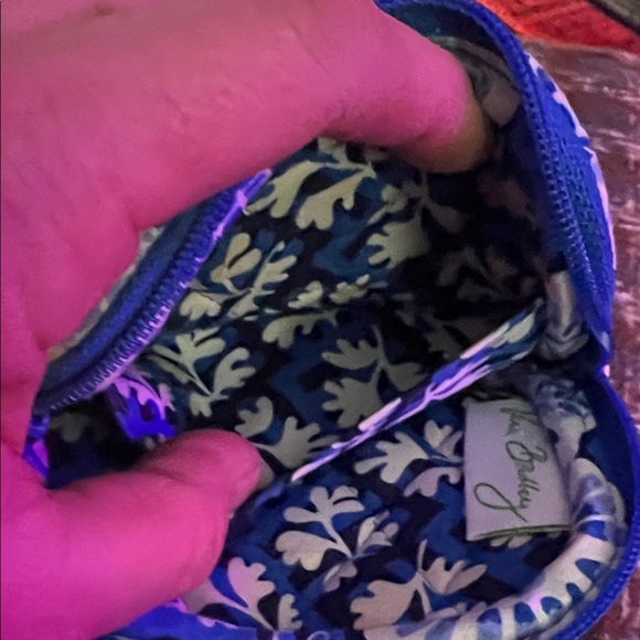 Vera Bradley Blue and White Patterned Wristlet - Picture 7 of 9